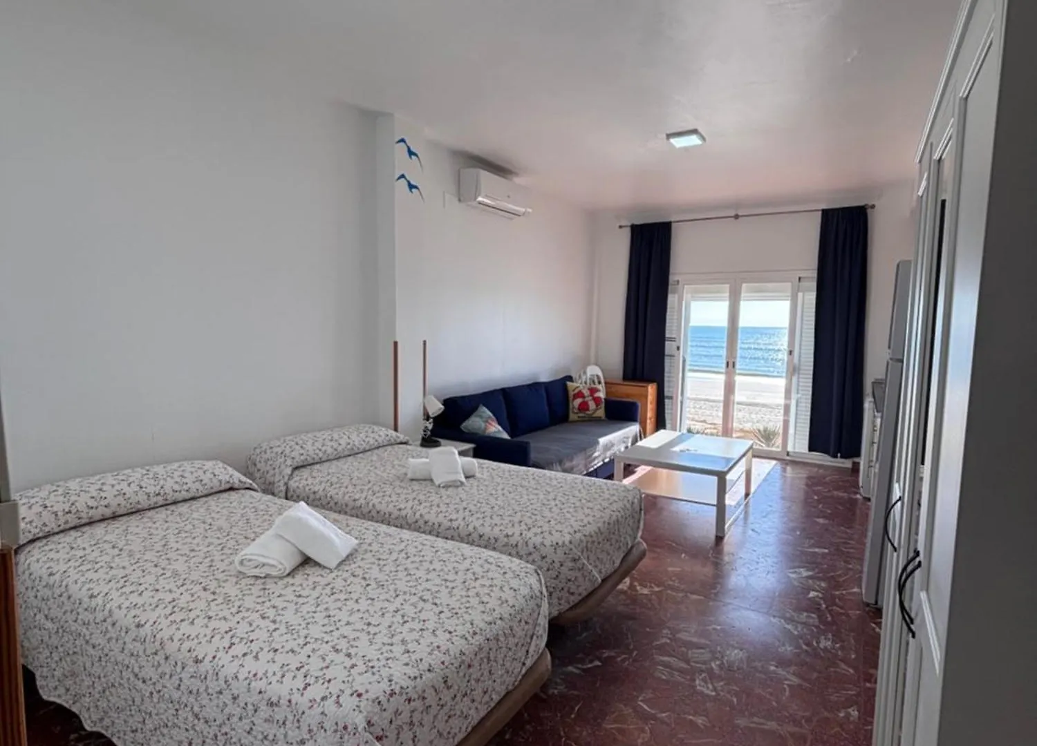 A La Orilla Del Mar Apartment Matalascanas Spain